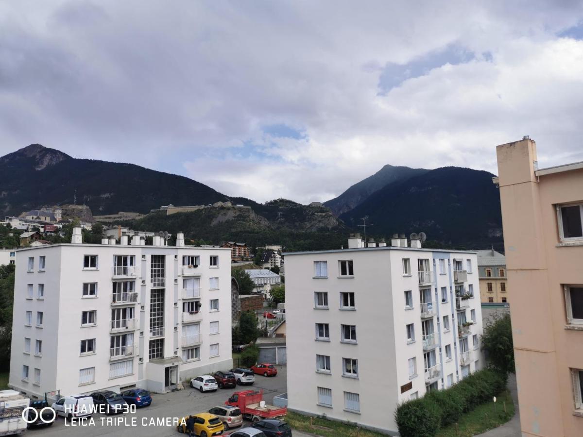 T2 Cosy Proche Des Pistes Apartment Briançon Exterior foto